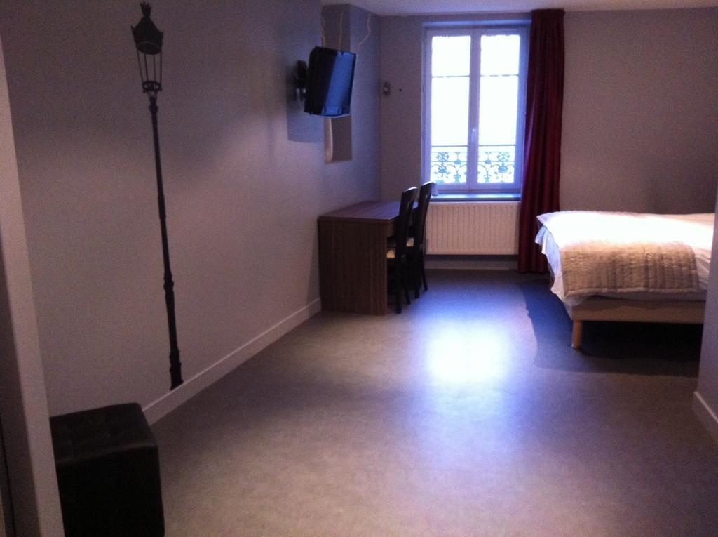 Le Relais Des Bergers Hotel Saint-Martin-en-Haut ห้อง รูปภาพ