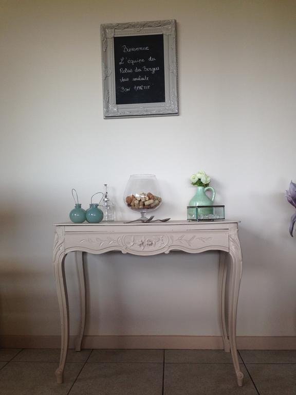Le Relais Des Bergers Hotel Saint-Martin-en-Haut ภายนอก รูปภาพ